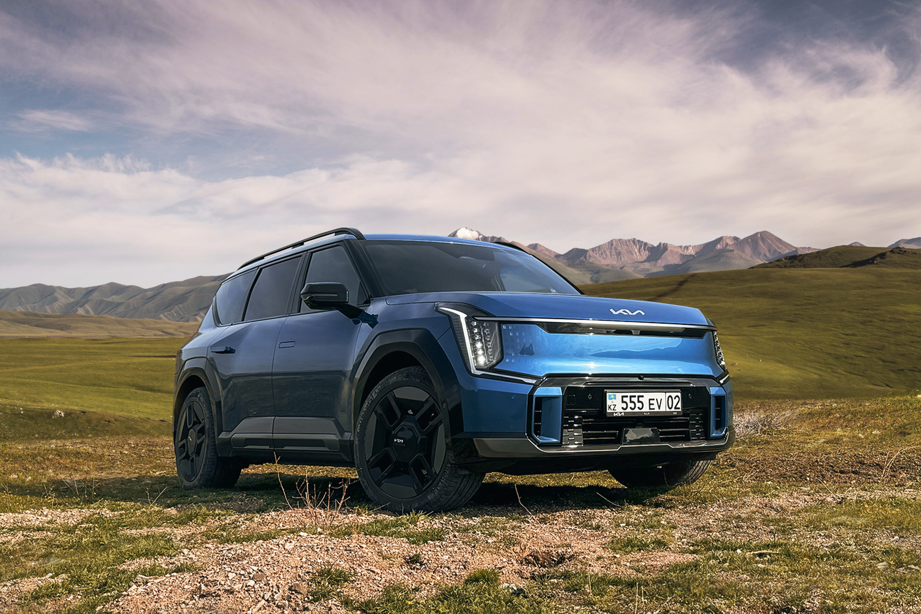 Флагманский электрический кроссовер Kia EV9 выходит на рынок Казахстана
